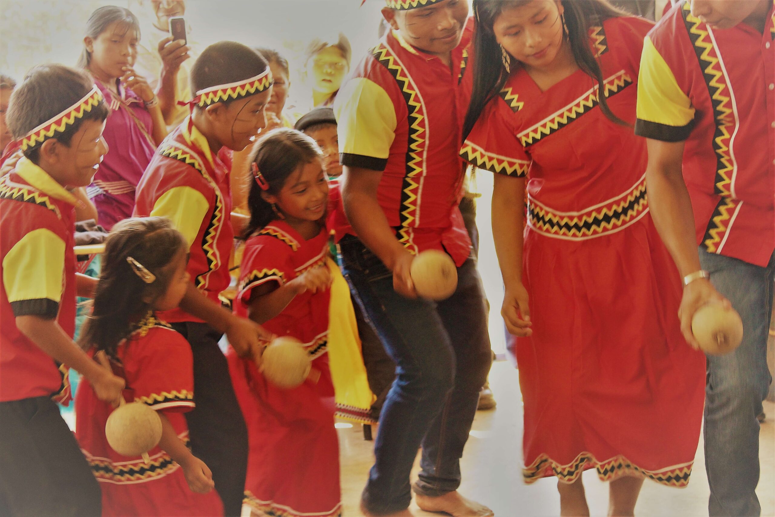 Ngabe-Bugle Nation children