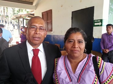 Ngäbe-Buglé nation couple